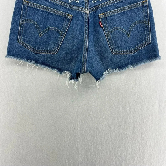 Levi's Jean Shorts Womens Sz 27 Blue Medium Wash High Rise Premium Distressed - Picture 8 of 13